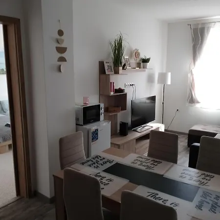 Apartman Fine *